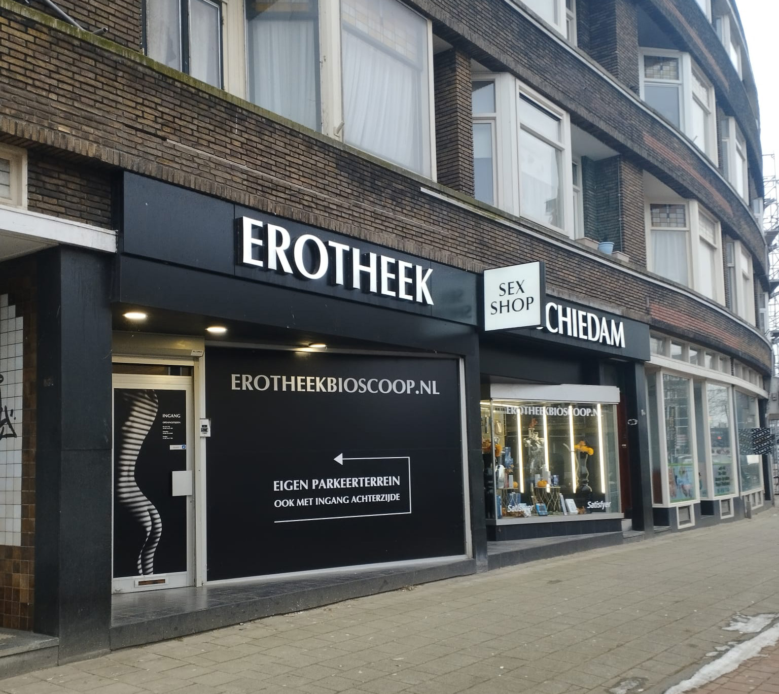 Erotheerk Schiedam entrance